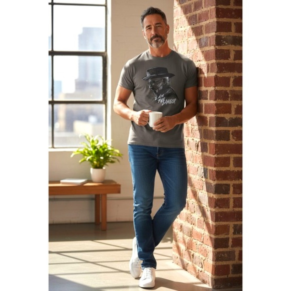 Breaking Bad Walter White I AM THE DANGER Heisenberg Graphic TShirt 2X Large Men